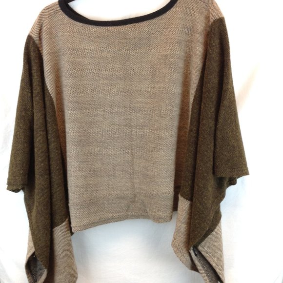 Lavena Brown/Beige Oversize Poncho - Picture 5 of 13